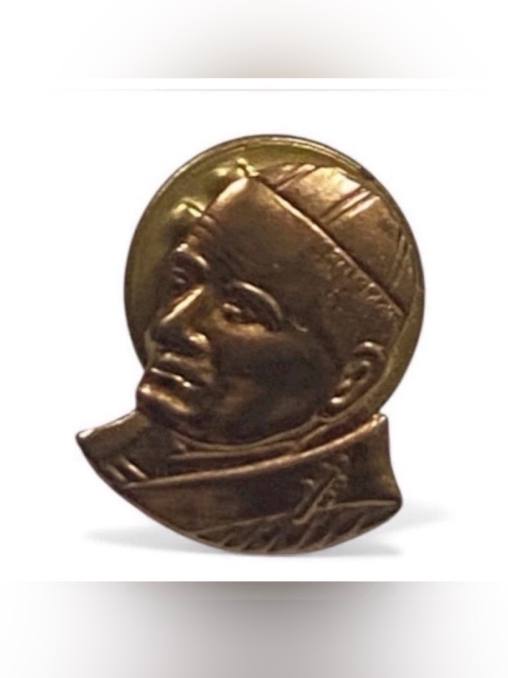 Vintage Gold Tone Pope Pin #9017